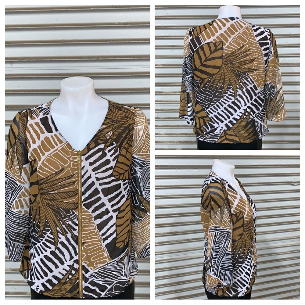Chico’s long sleeve zip front large leaf pattern
